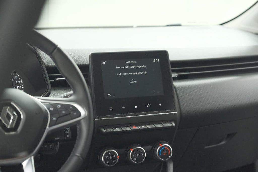Renault Clio tce 90 equilibre | parkeersensoren | apple carplay | cruise co