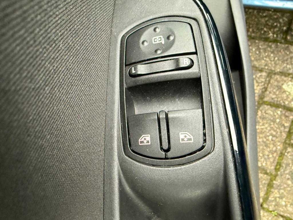 Opel Corsa 1.4 edition