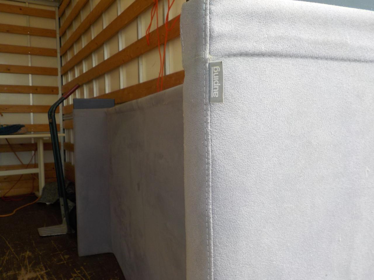 2 auping boxspring 80 x 210 cm met hoofdboord