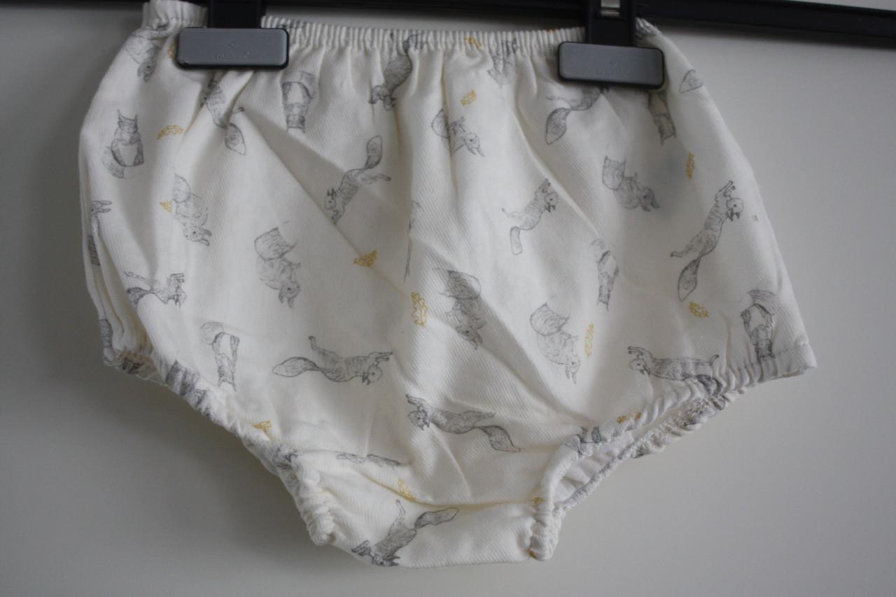 Nieuw onderbroekje met eekorn print maat 86