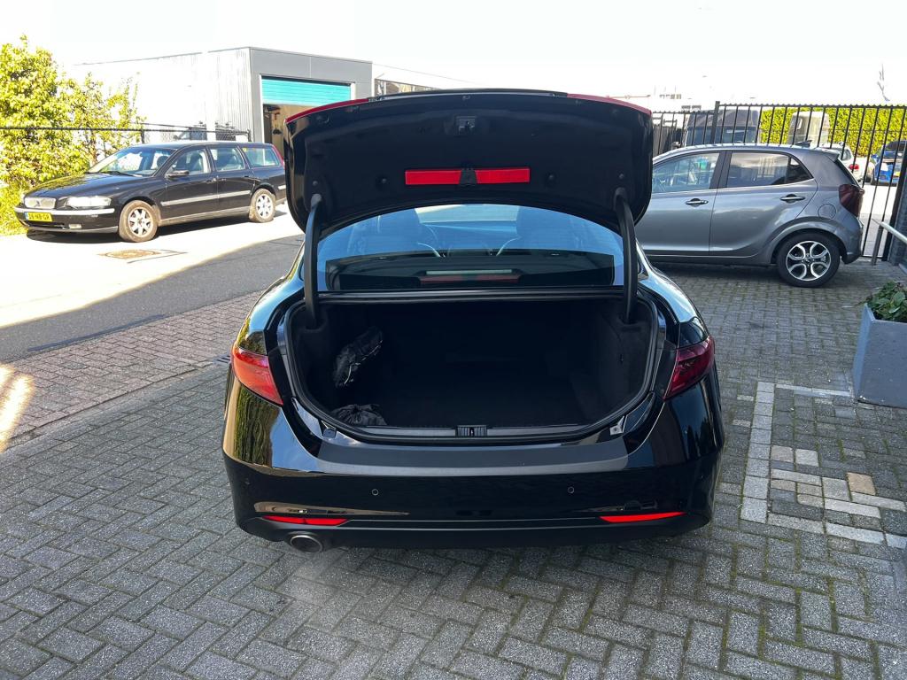 Alfa Romeo Giulia 2.0t