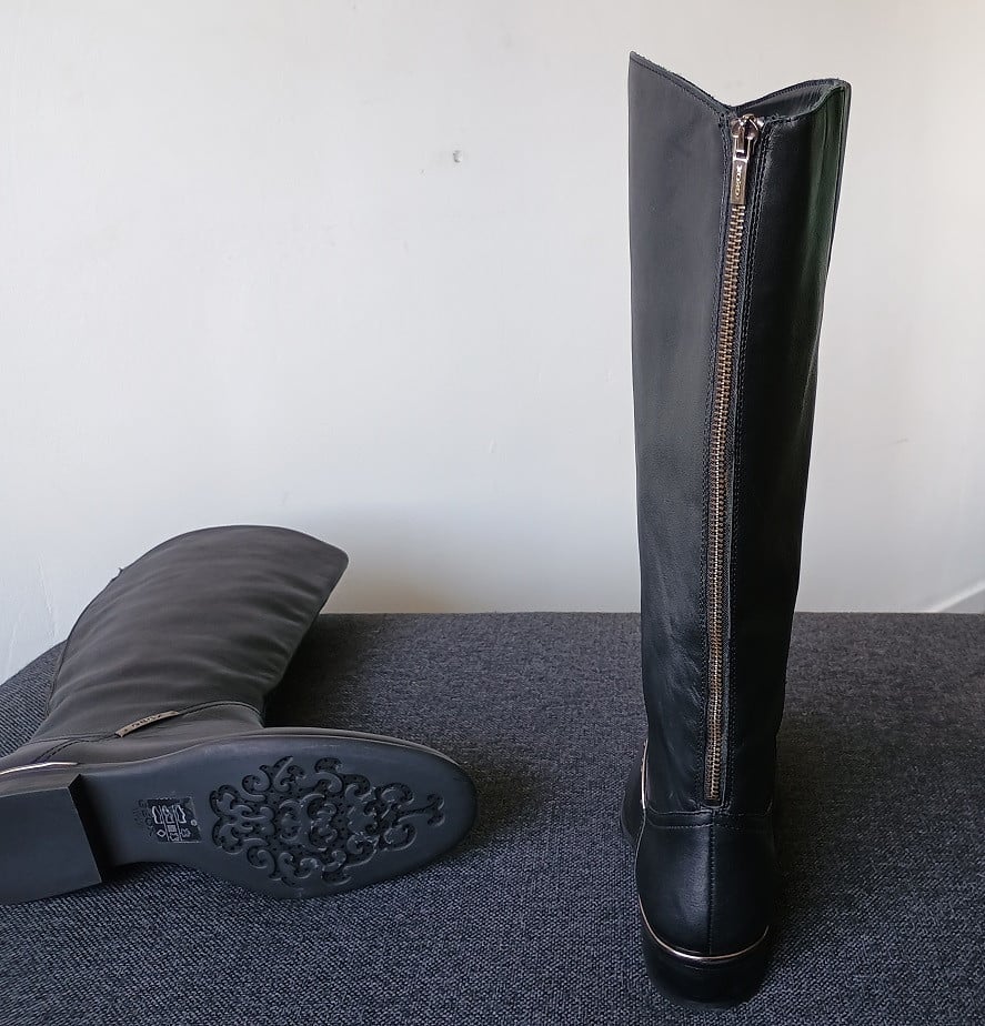 NIEUWE zwarte leren laarzen maat 39      - merk GEOX