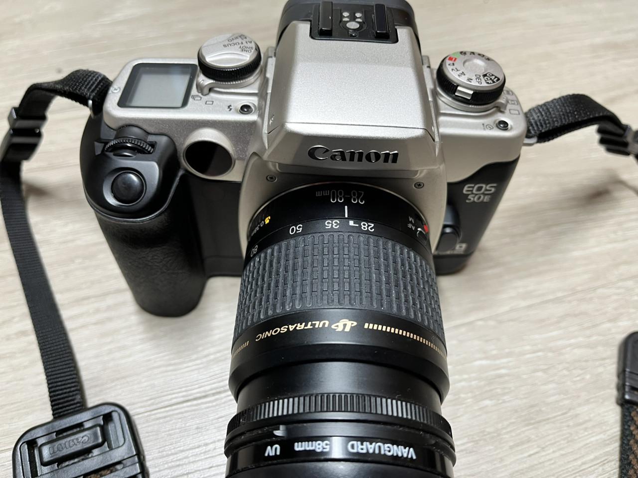 Analoge Spiegelreflex Canon EOS 50E (incl lens)