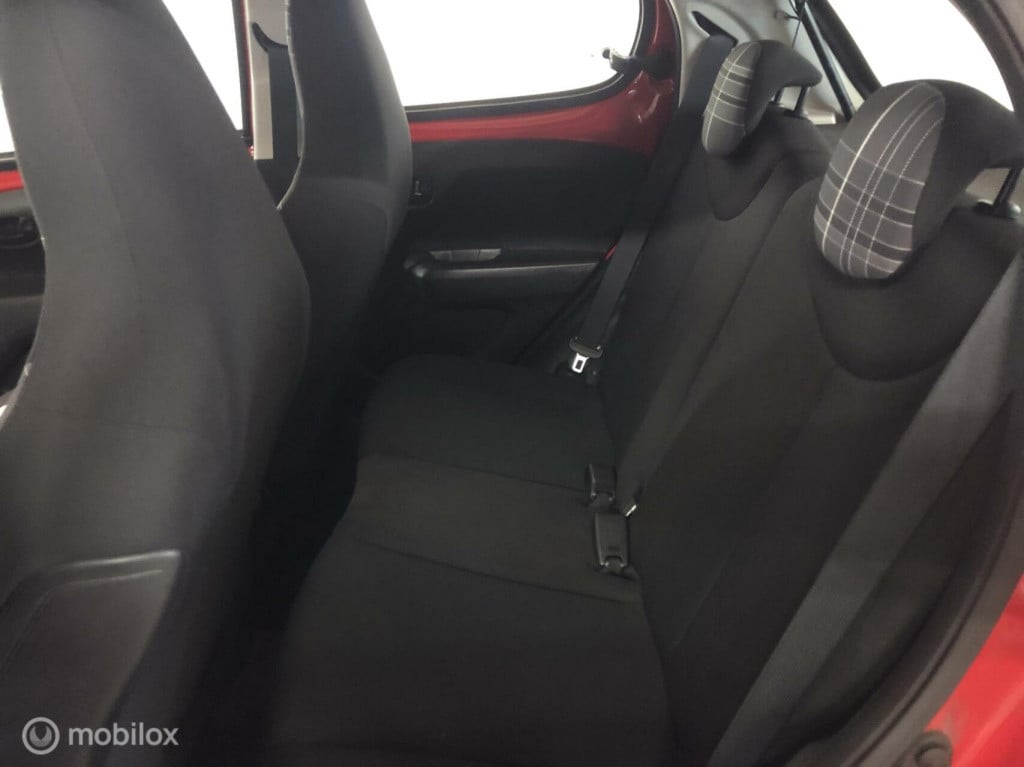Peugeot 108 1.0 e-vti blue lion