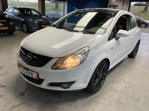 Opel Corsa 1.4 Color Edition