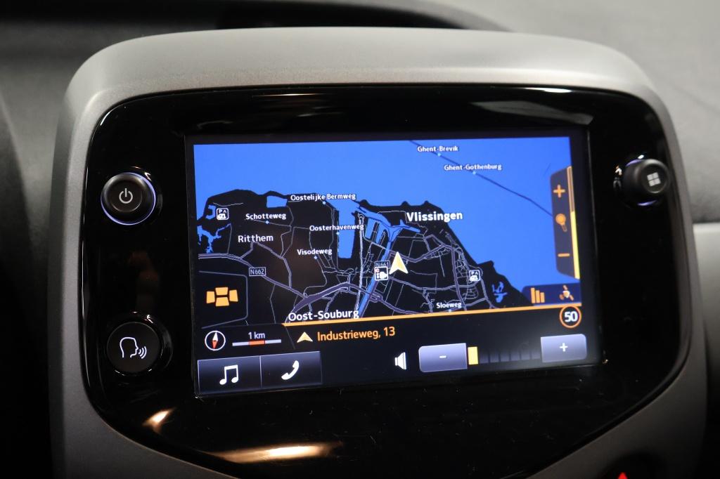 Toyota Aygo 1.0 vvt-i x-play