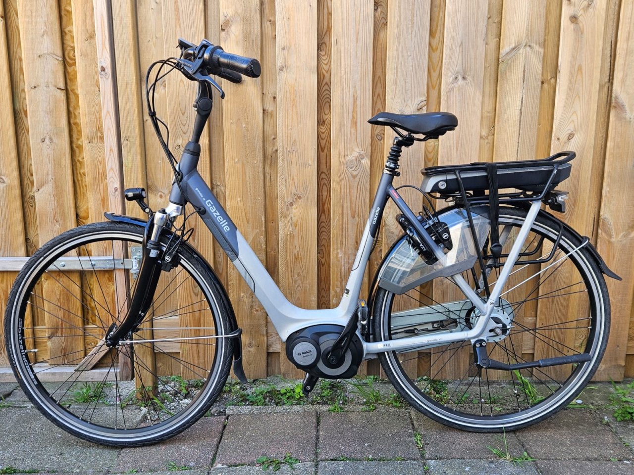 Gazelle Grenoble C7+ HMB Bosch  elektrische fiets 400Wh 57cm