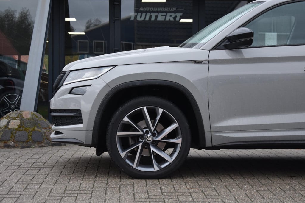 Skoda Kodiaq 1.5 tsi sportline | trekhaak | camera | nap | adapt. cruise co