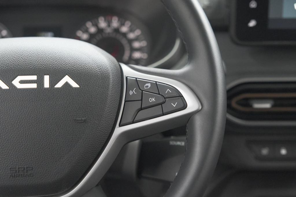 Dacia Jogger tce 110 extreme | 7 zitplaatsen | camera | dodehoekdetectie | 