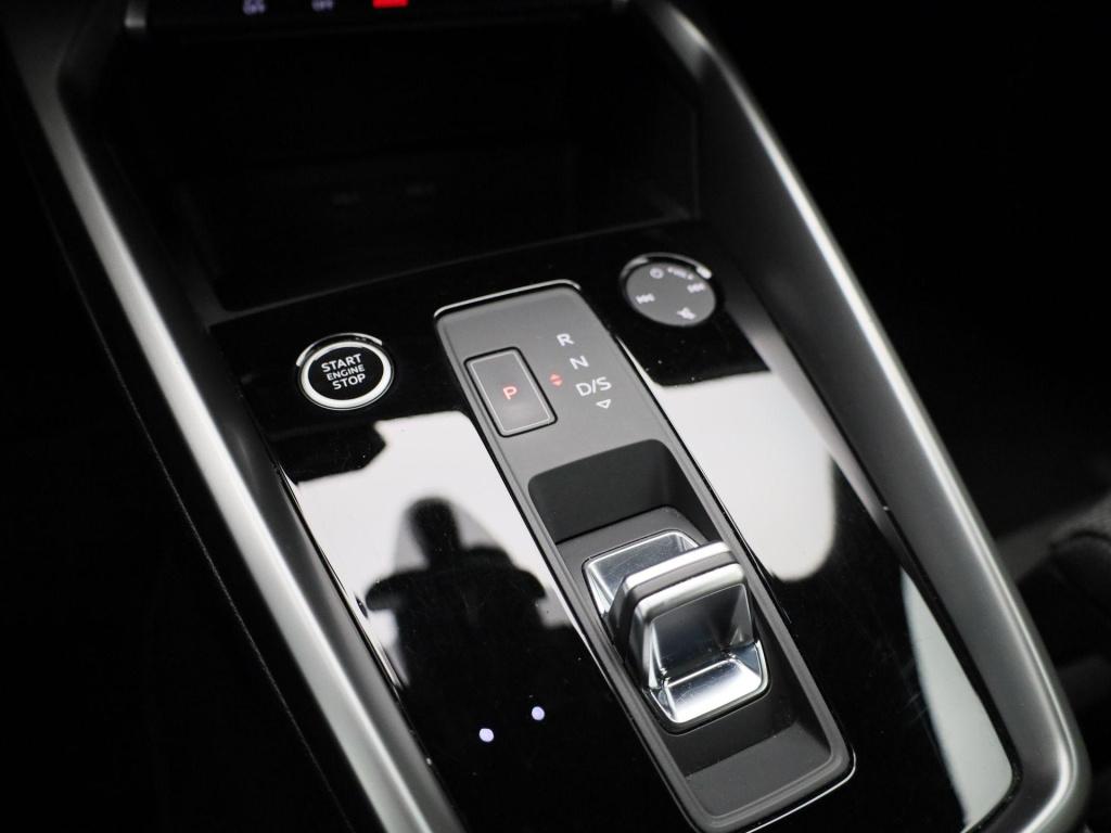Audi A3 limousine 30 tfsi pro line | automaat | apple carplay / android aut