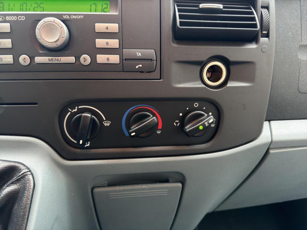 Ford Transit kombi 300s 2.2 tdci 9 persoons airco betto €5950