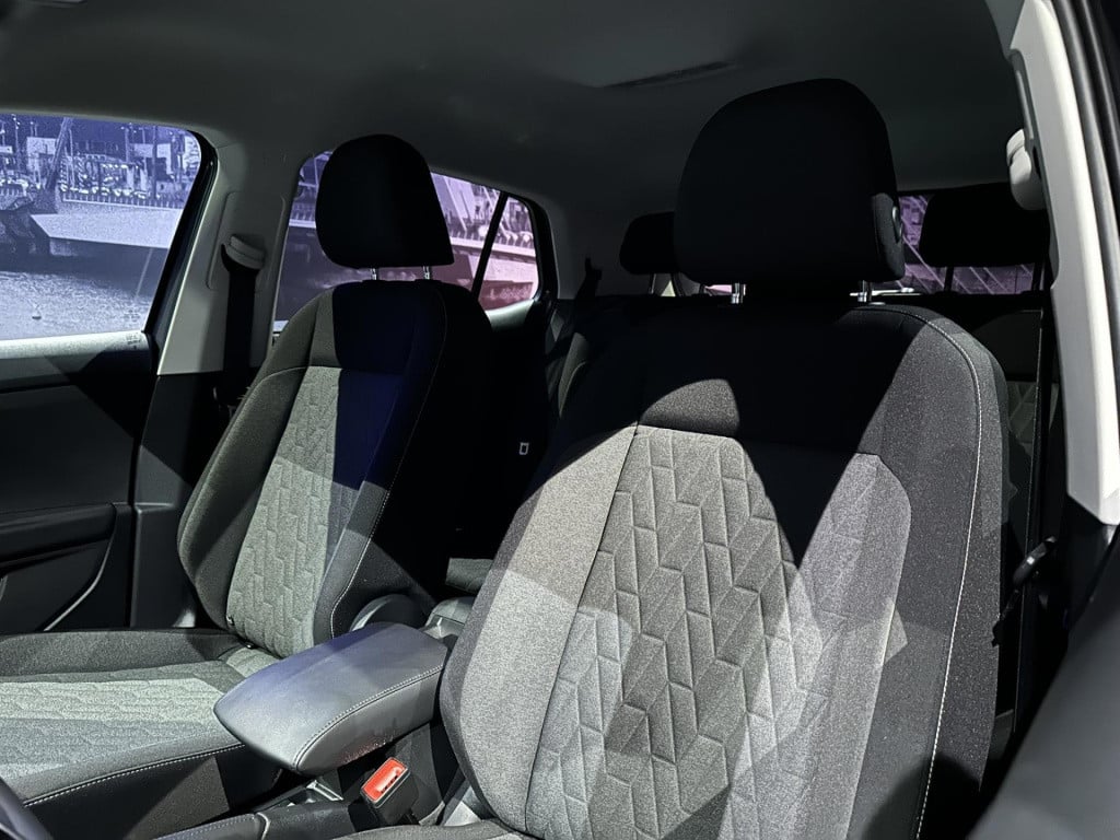 Volkswagen T-cross 1.0 tsi life edition *camera*appconnect*winterpack*