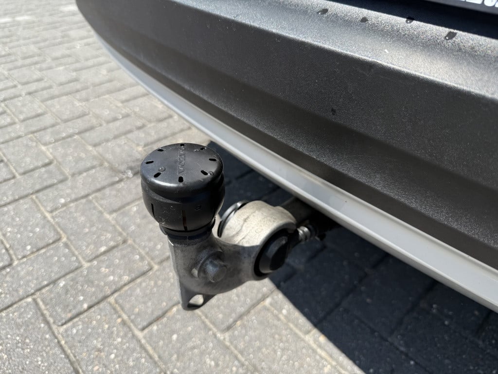 Volvo XC40 1.5 t5 te moment pro