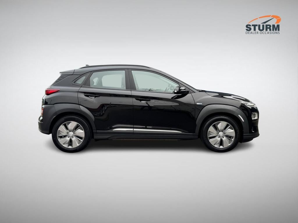 Hyundai Kona ev comfort 64 kwh soh 95% 3-fase lader