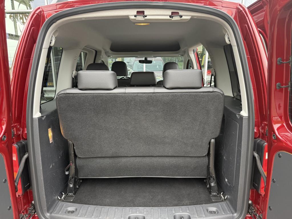 Volkswagen Caddy 1.4 tsi highline 7p | carplay | navi | trekhaak | stoelver