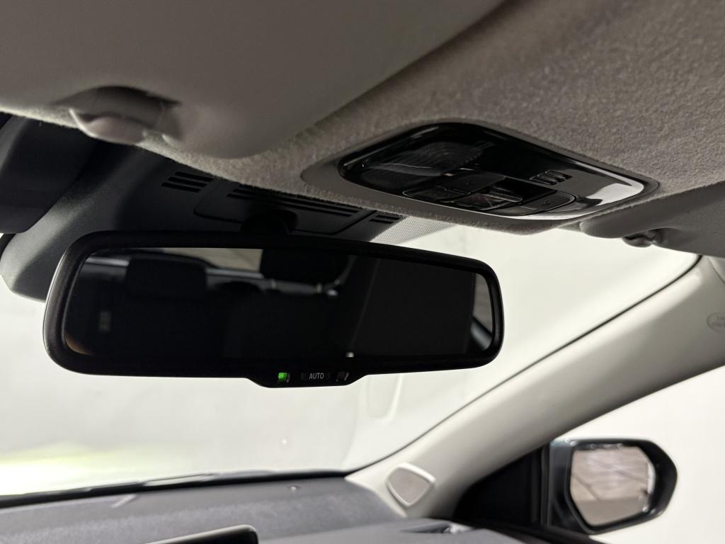 Toyota Yaris 1.5 hybrid 115 dynamic | pack comfort |