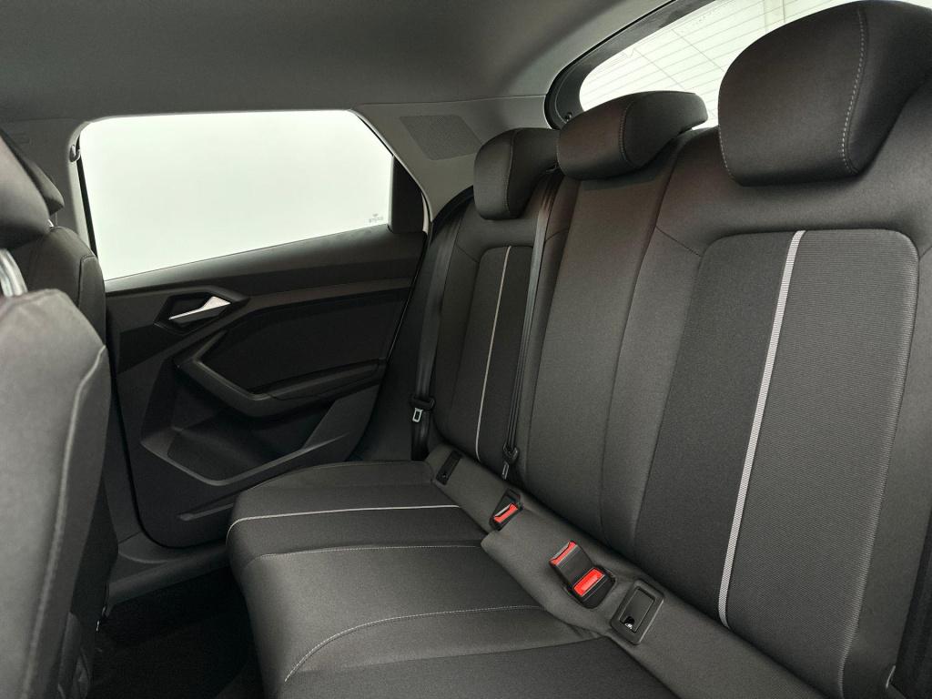 Audi A1 Sportback advanced edition 25 tfsi 70 kw / 95 pk sportback 5