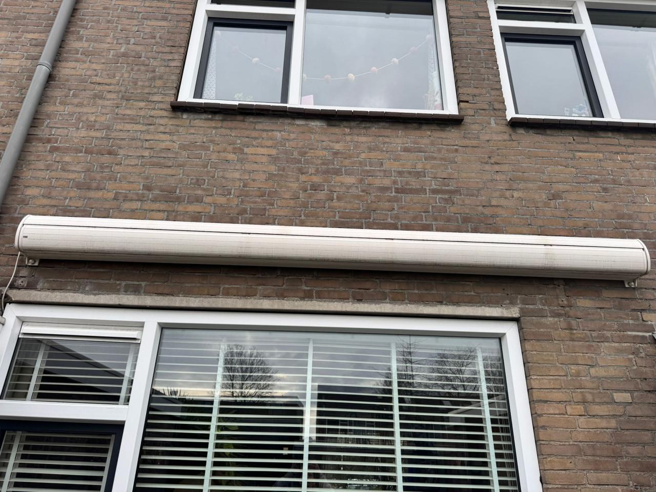 Elektrisch zonnescherm 350x280 cm