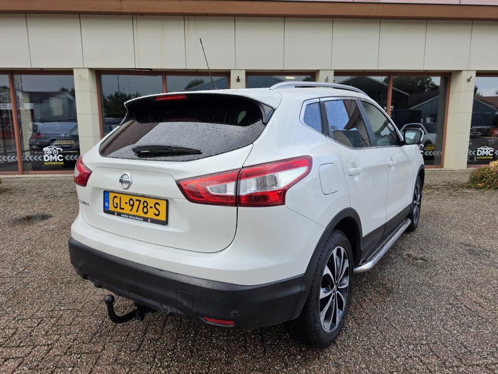 Nissan Qashqai 1.2 tekna | airco | navi | cruise | side-bars