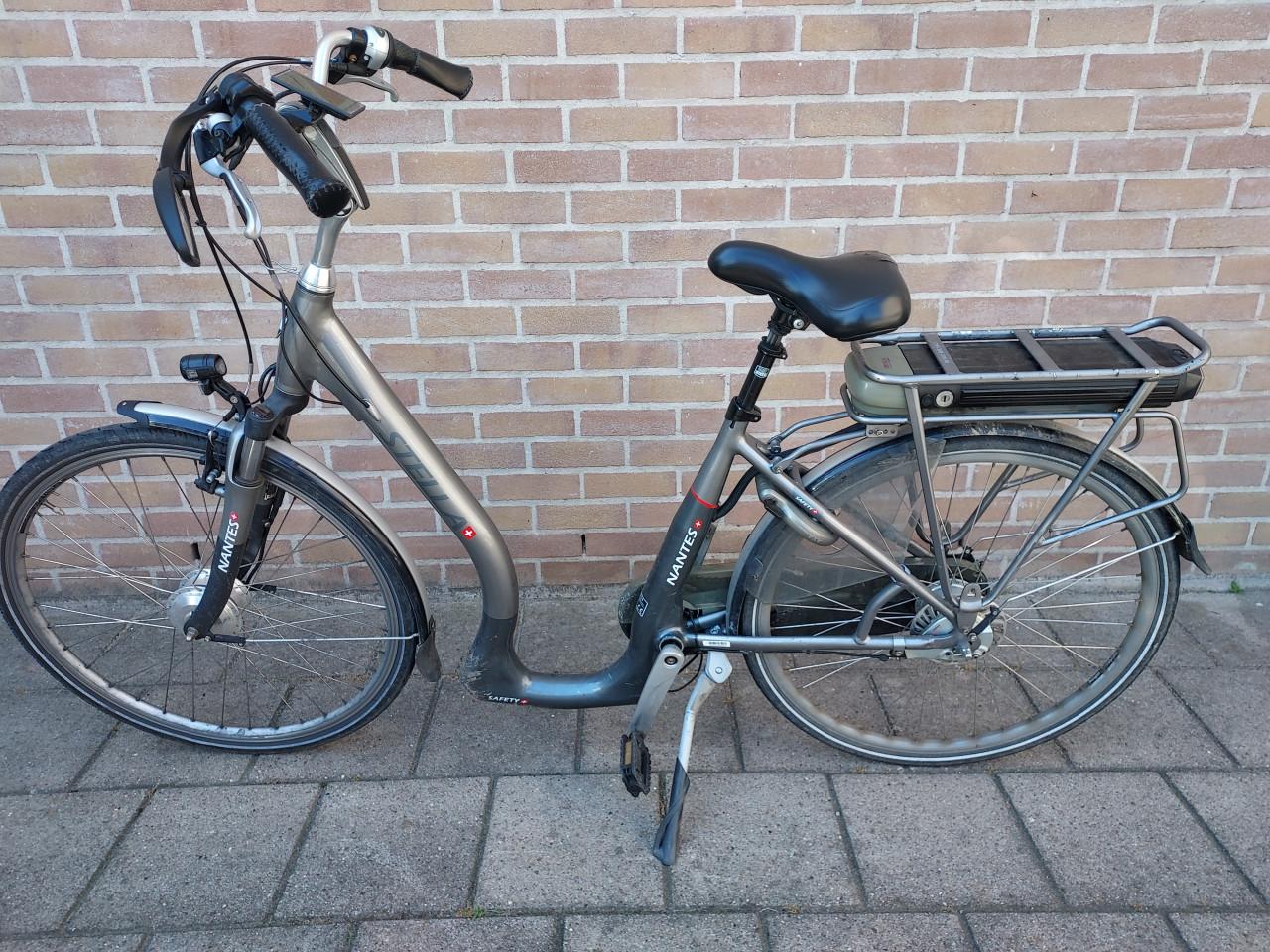 E-bike Stella Nantes met lage instap, framemaat 47 cm