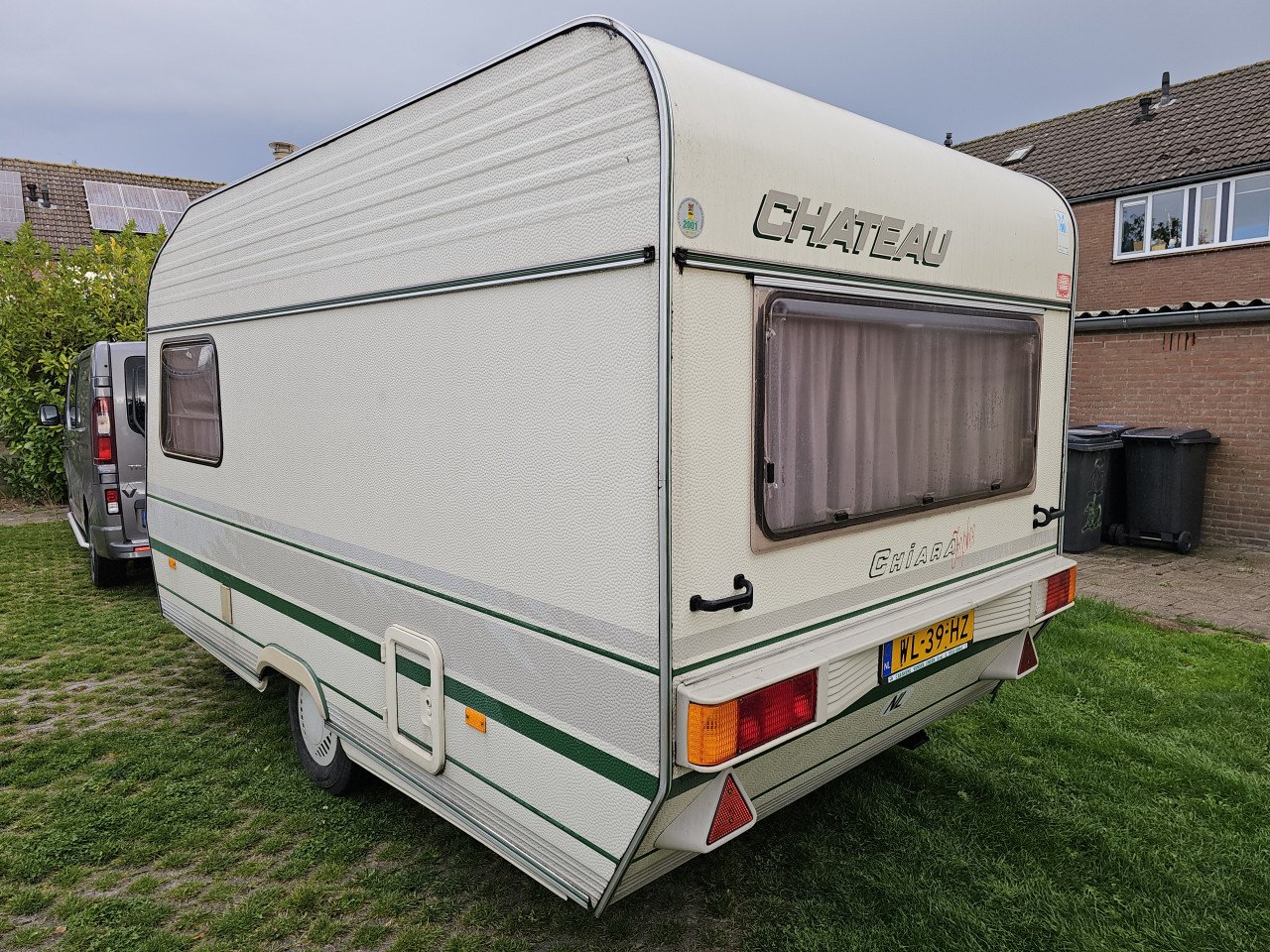 Chateau chiara 400 met voortent