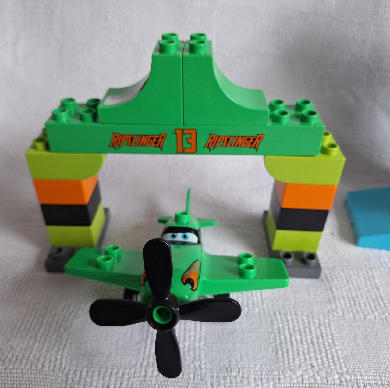 Duplo Planes