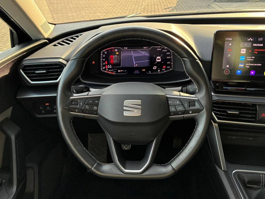 Seat Leon 1.5 tsi | acc | navi | stoel/stuurverwarming | apple carplay | na