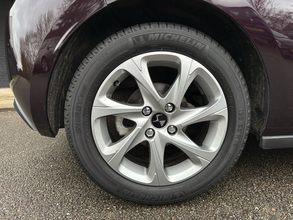 Ds Ds 3 1.2 puretech so chic // automaat //