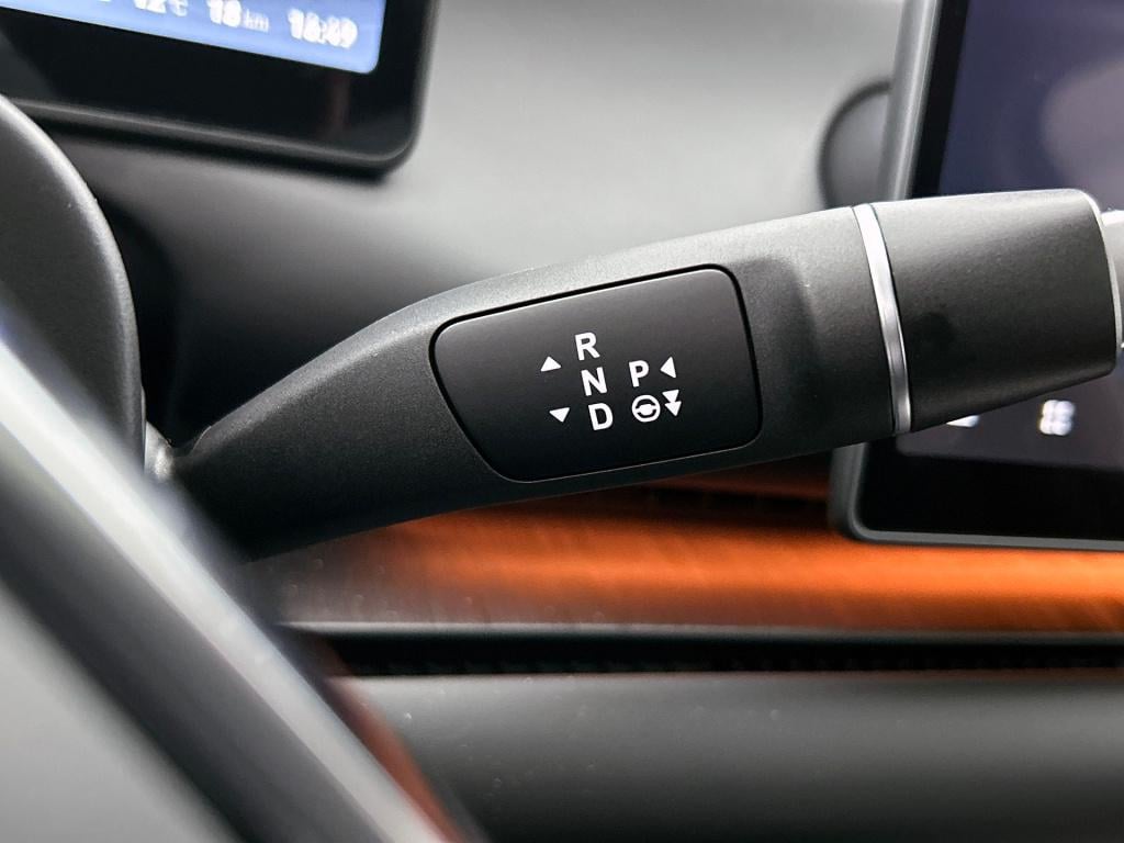 Leapmotor C10 design reev (hybrid) 28.4 kwh | black interieur | stoel-koeli