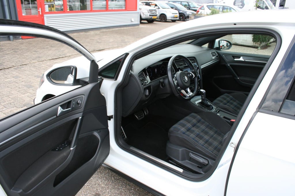 Volkswagen Golf 1.4 tsi phev gte