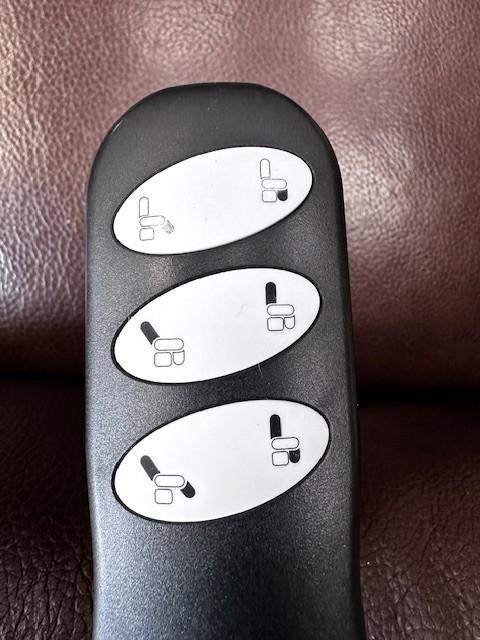 Leren elektrische relaxfauteuil – bruin – met afstandsbediening