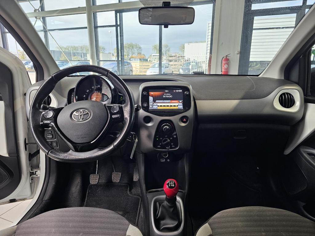 Toyota Aygo 1.0 vvt-i x-play limited