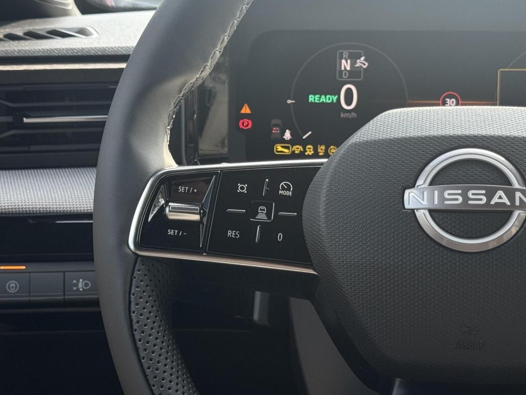 Nissan Micra advance 52 kwh chill interieur