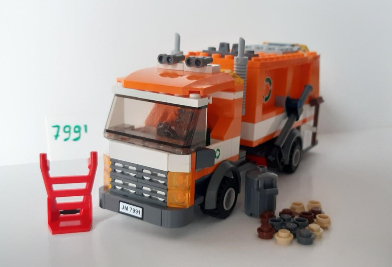 Lego 7991: vuilniswagen / recycle truck