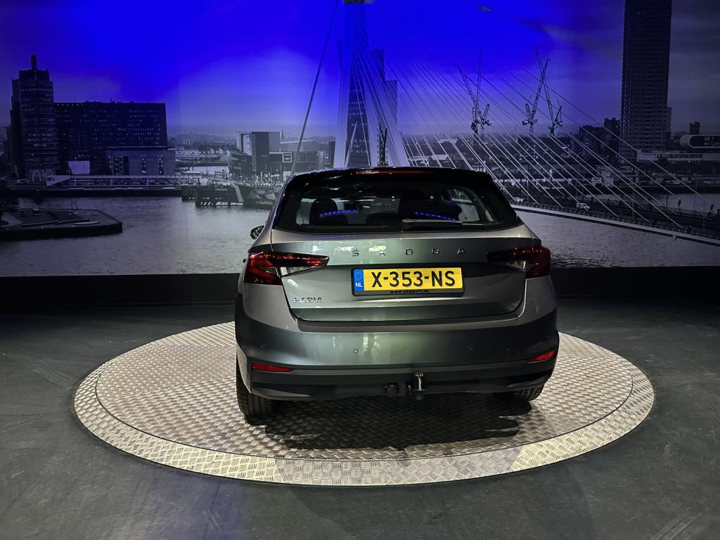 Skoda Fabia 1.0 tsi ambition *led*navi*appconnect*