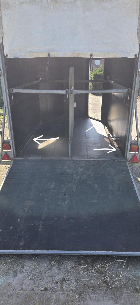 2 paardstrailer