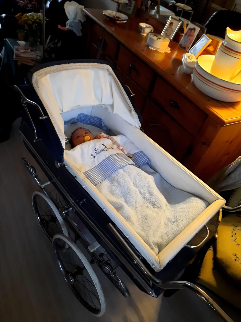 KINDERWAGEN