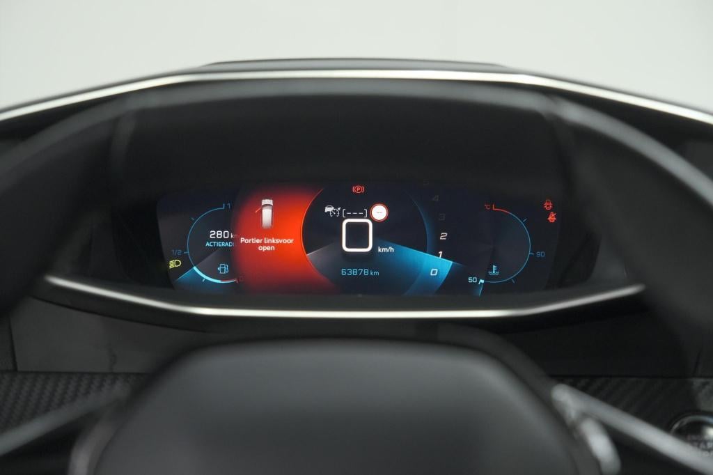 Peugeot 2008 puretech 130 allure pack | trekhaak | adaptieve cruise control