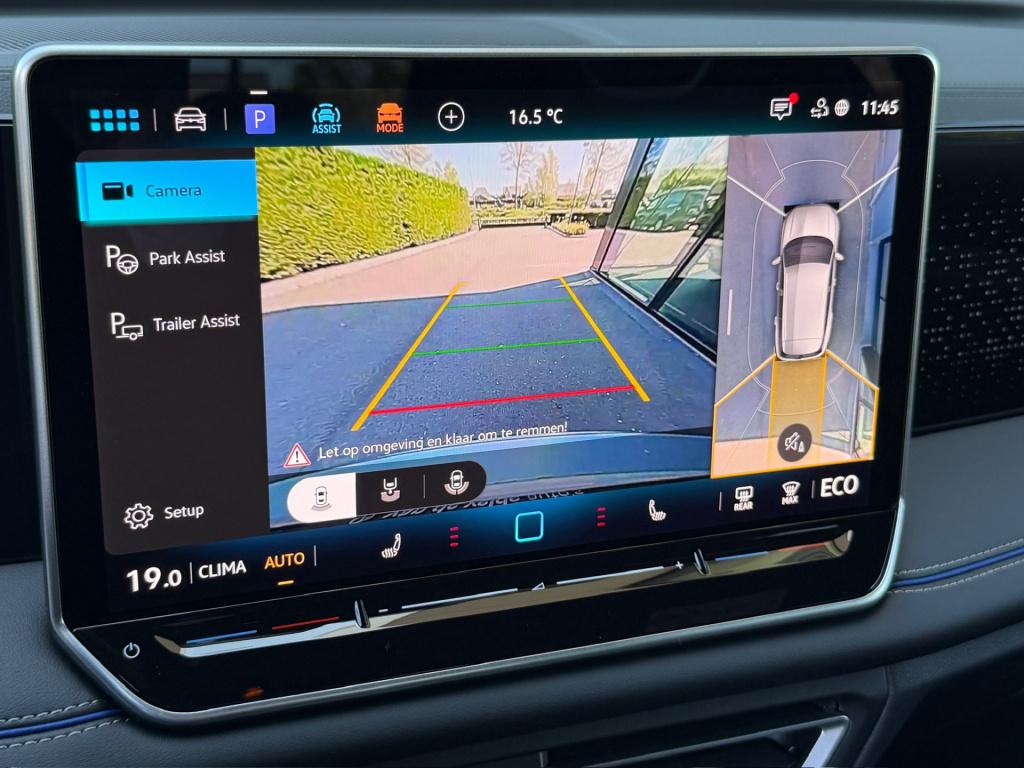 Volkswagen Tiguan 1.5 ehybrid r-line | black line | 360 camera | trekhaak |