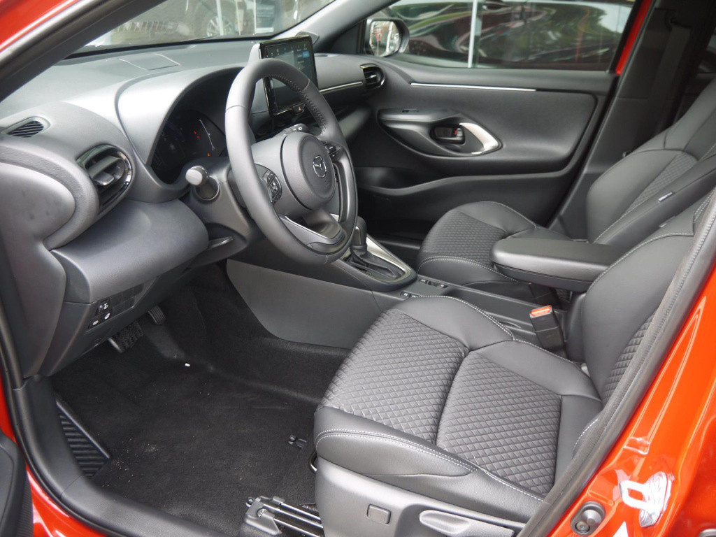 Mazda 2 Hybrid 1.5 homura