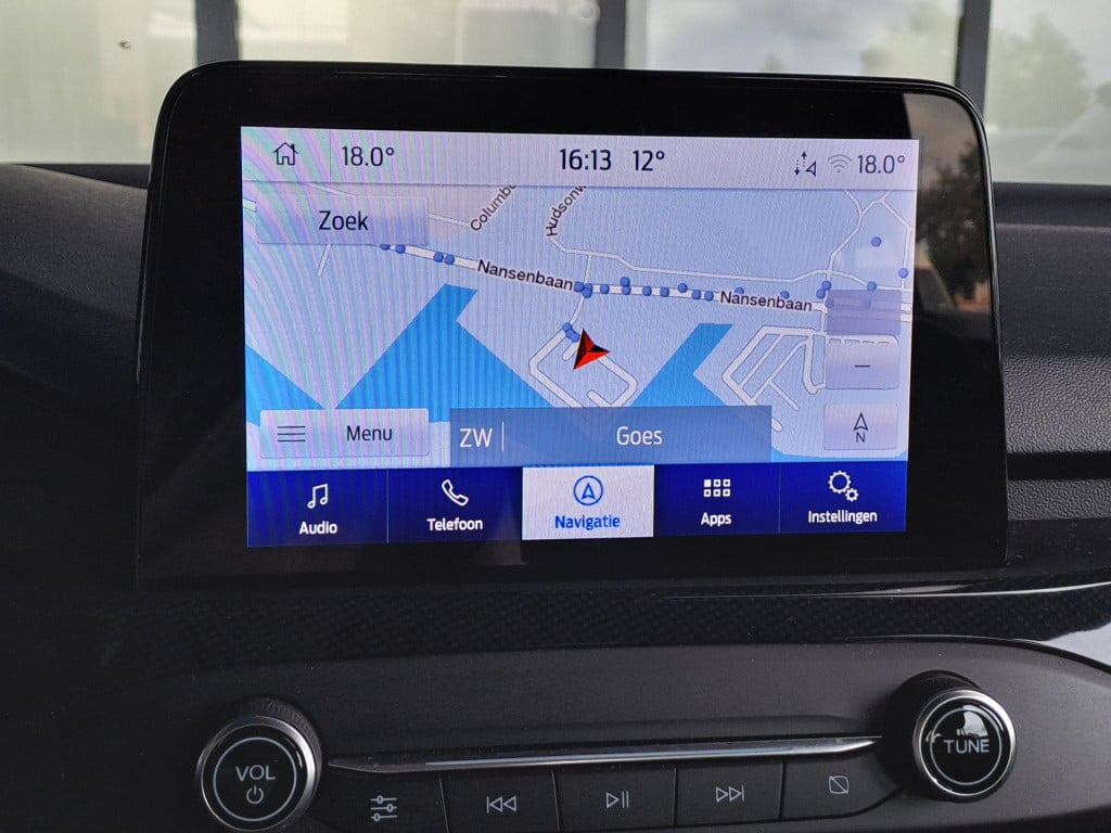 Ford Focus 1.5 ecoboost st line business | 182 pk! | winter pack | apple ca