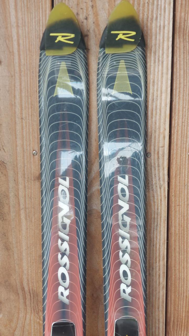 Ski's Rossignol 168cm incl.stokken
