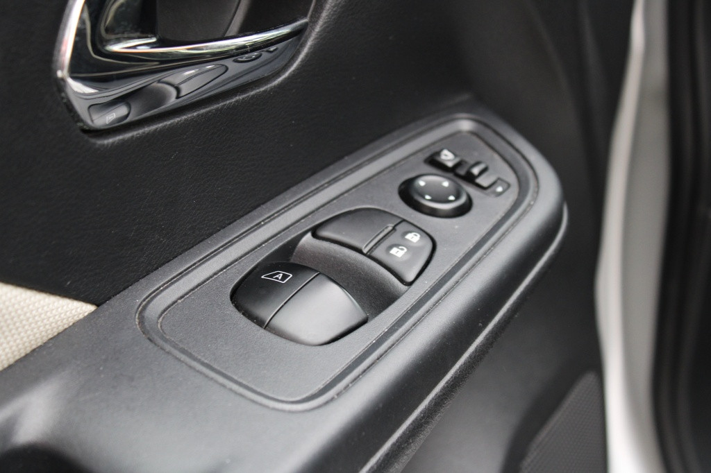 Nissan Micra 0.9 ig-t n-connecta