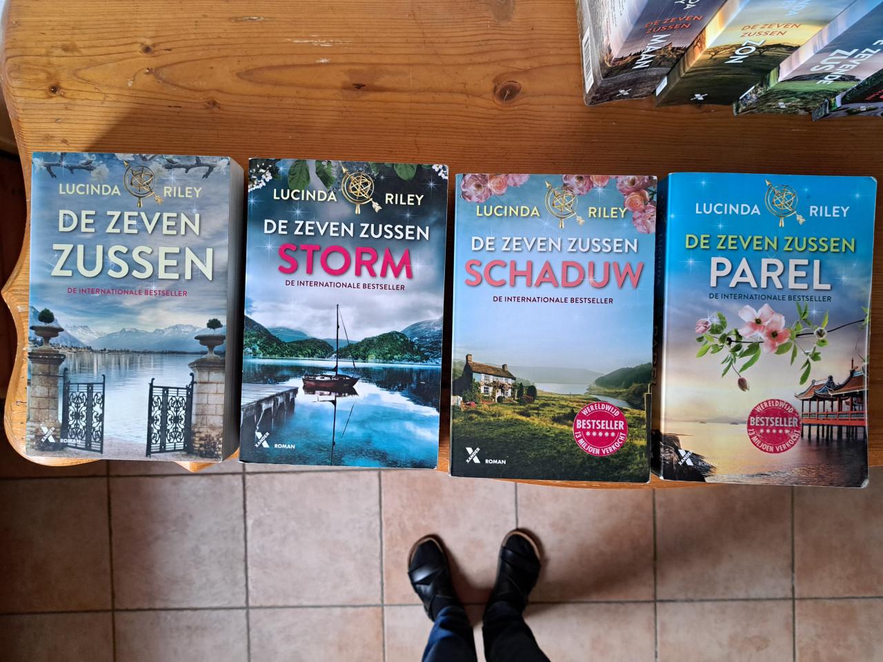 Hele serie De Zeven zussen van Lucinda Riley