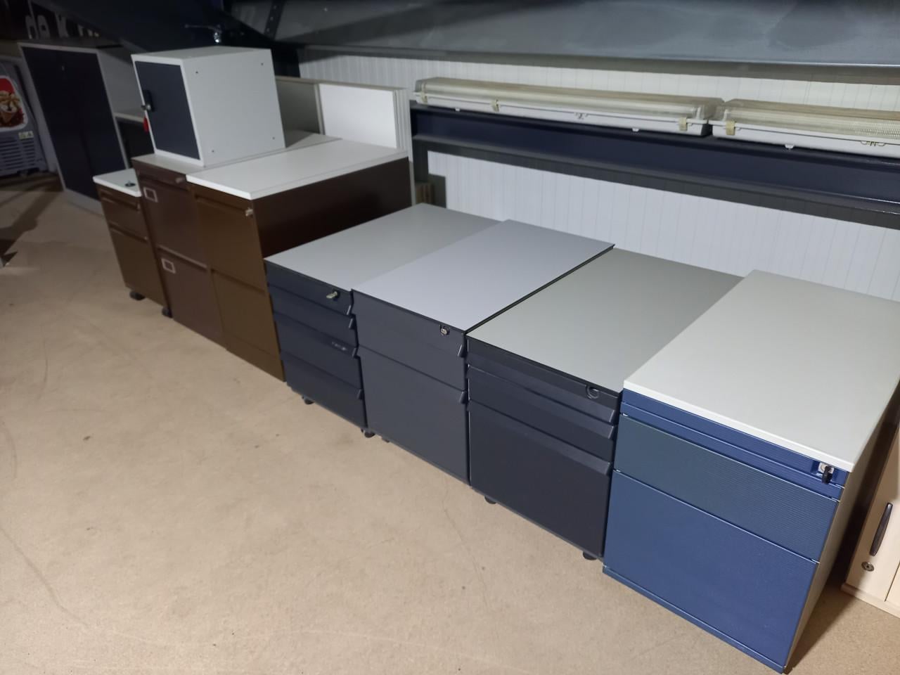 Metalen kast roldeurkast