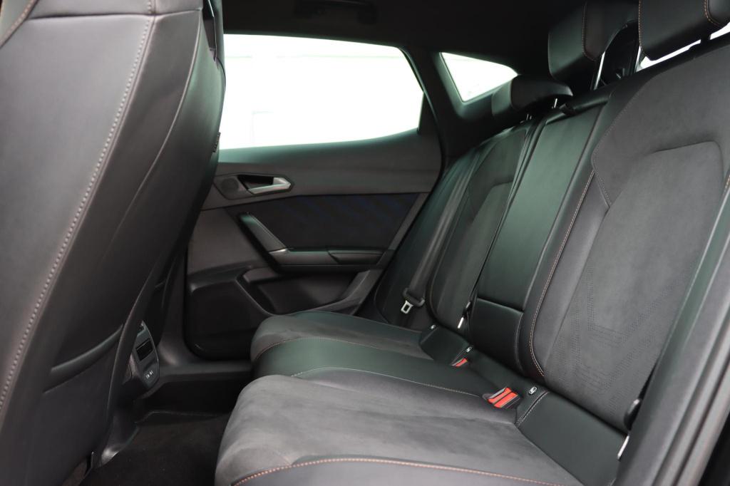 Cupra Formentor 1.5 tsi e-hybrid business 204pk dsg6 | soh 100% |