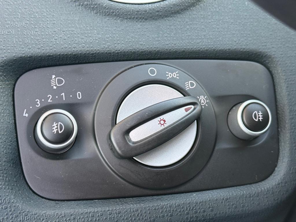 Ford Fiesta 1.25 titanium 5 deurs