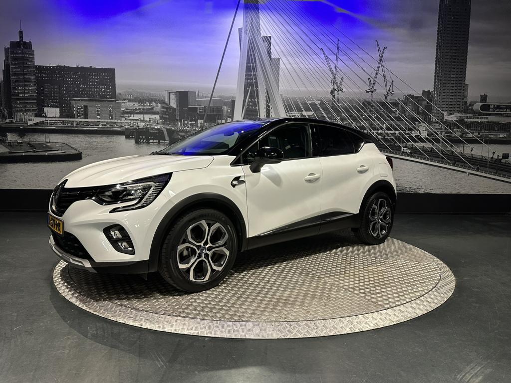 Renault Captur 1.6 plug-in hybrid intens *camera*trekhaak*