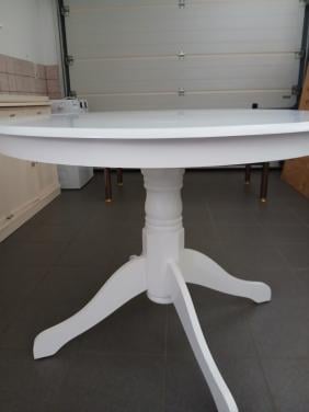 Tafel hout Gratis gereserveerd