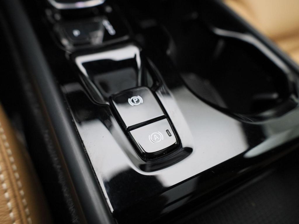 Volvo XC40 t4 phev inscription aut. | automaat | climate control | panorama